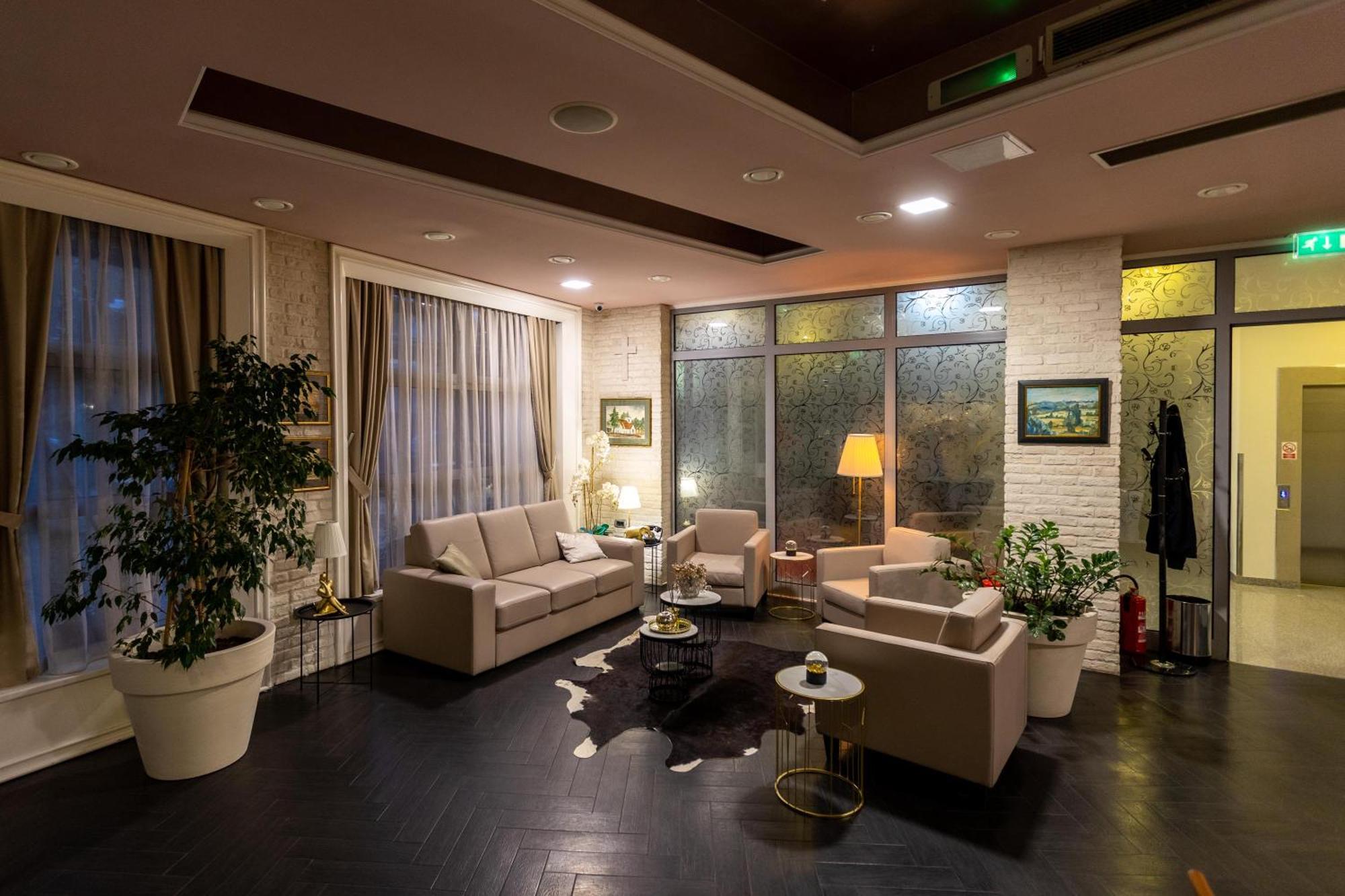 Art Hotel سلافونسكي برود المظهر الخارجي الصورة